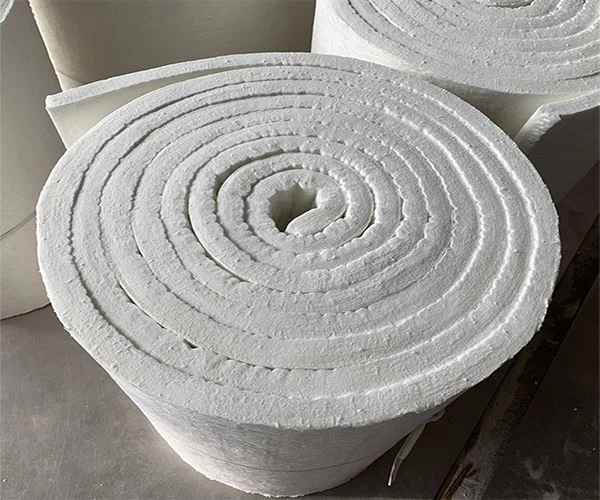 Aluminium silicate insulation blanket
